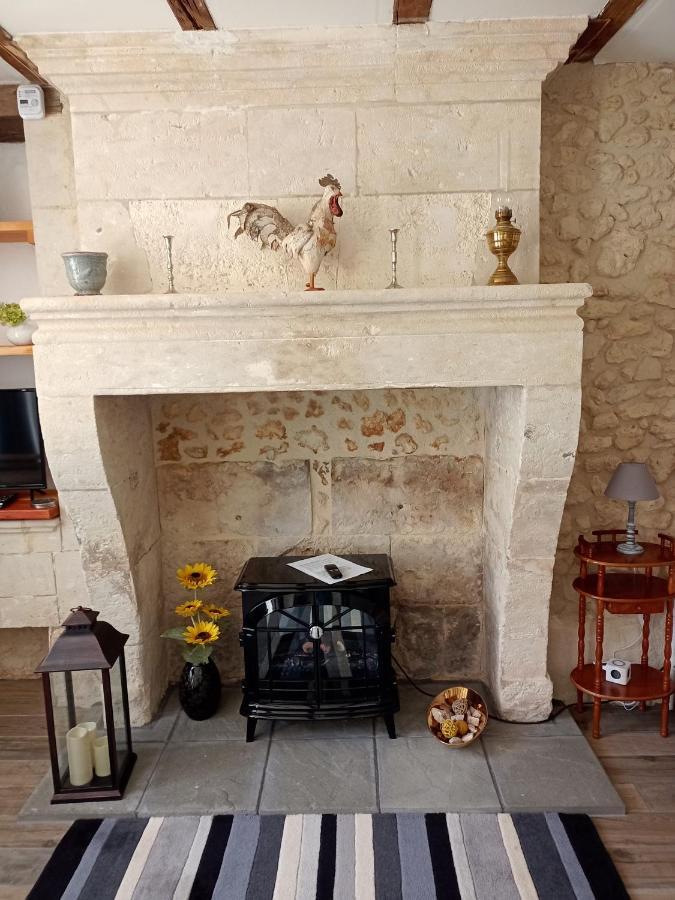 مبيت وإفطار La Vieille Grange - Saint-Privat-des-Prés المظهر الخارجي الصورة